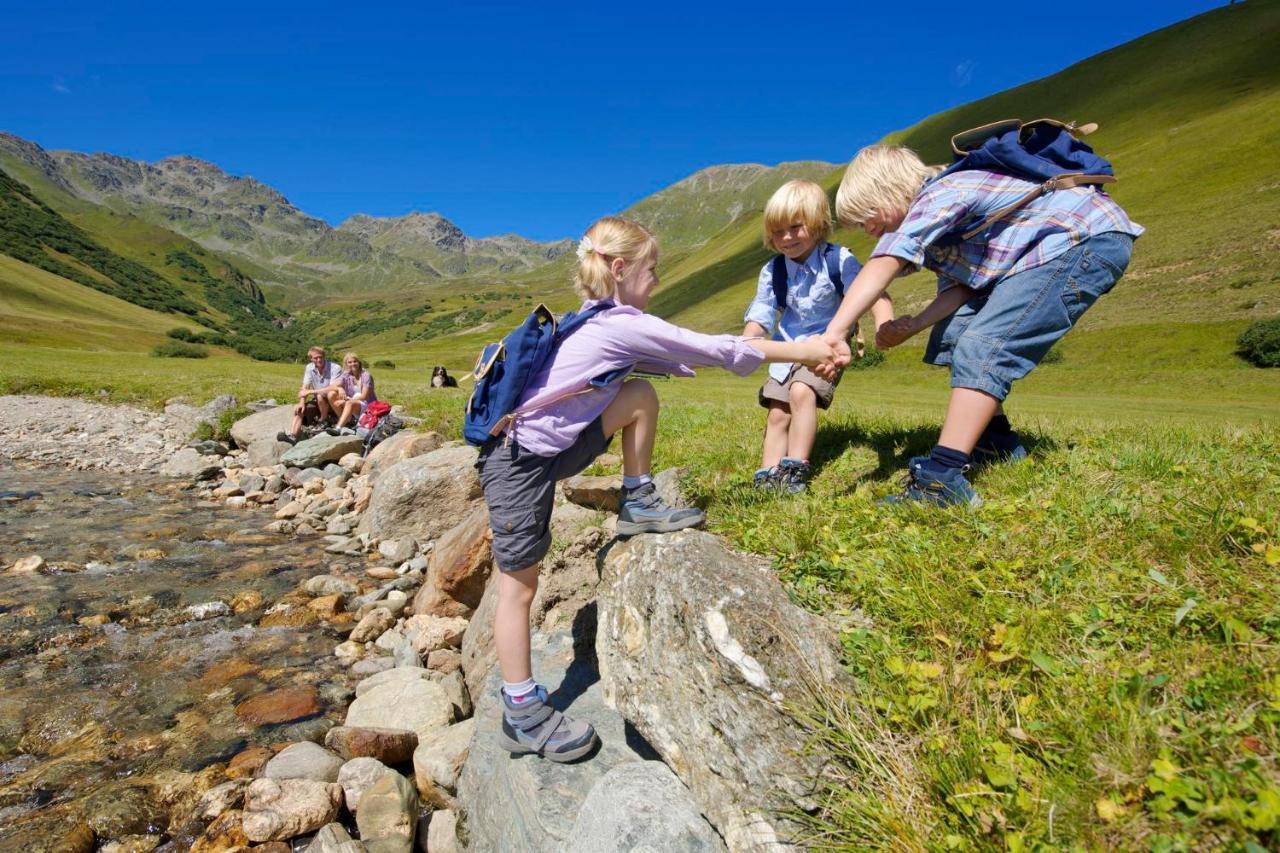 Hotel & Garni Das Koehle Inklusive Super Sommer Card 2025 Serfaus Buitenkant foto